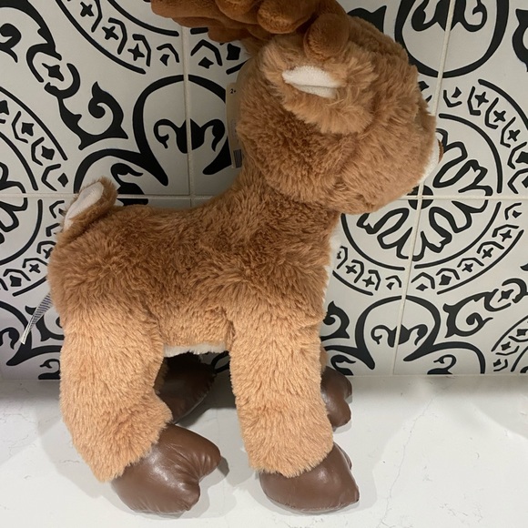 Build a Bear Team Santa's Reindeer Plush Green Eyes Tan w/Brown Vinyl Hooves - Picture 5 of 5